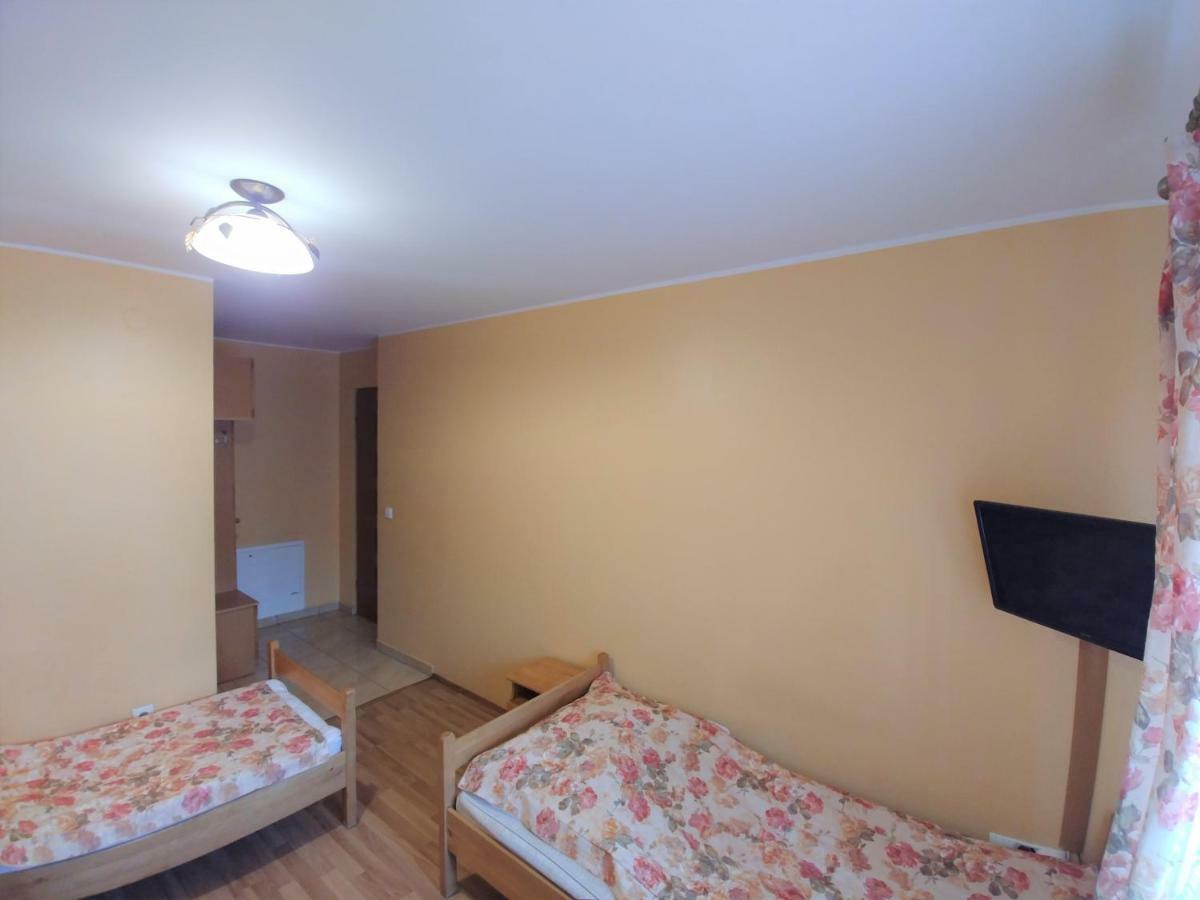 Bed and Breakfast U Zosi Pyzowka Exteriér fotografie